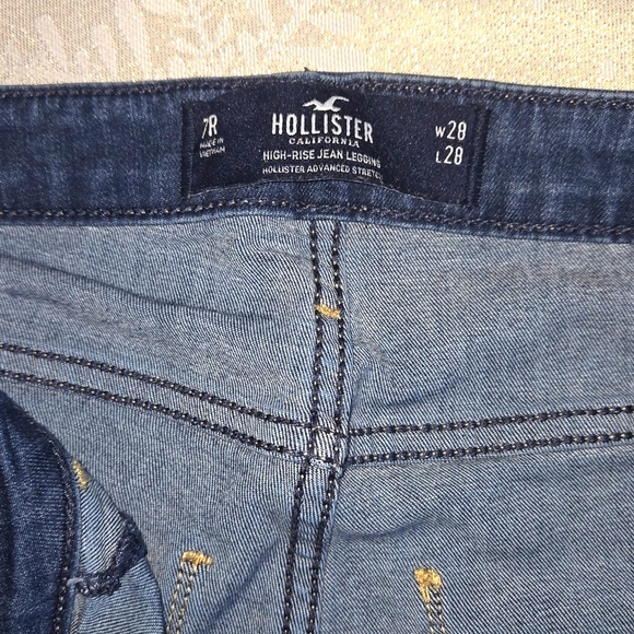 Hollister Women's High Rise Dark Blue Jeans - Picture 2 of 8